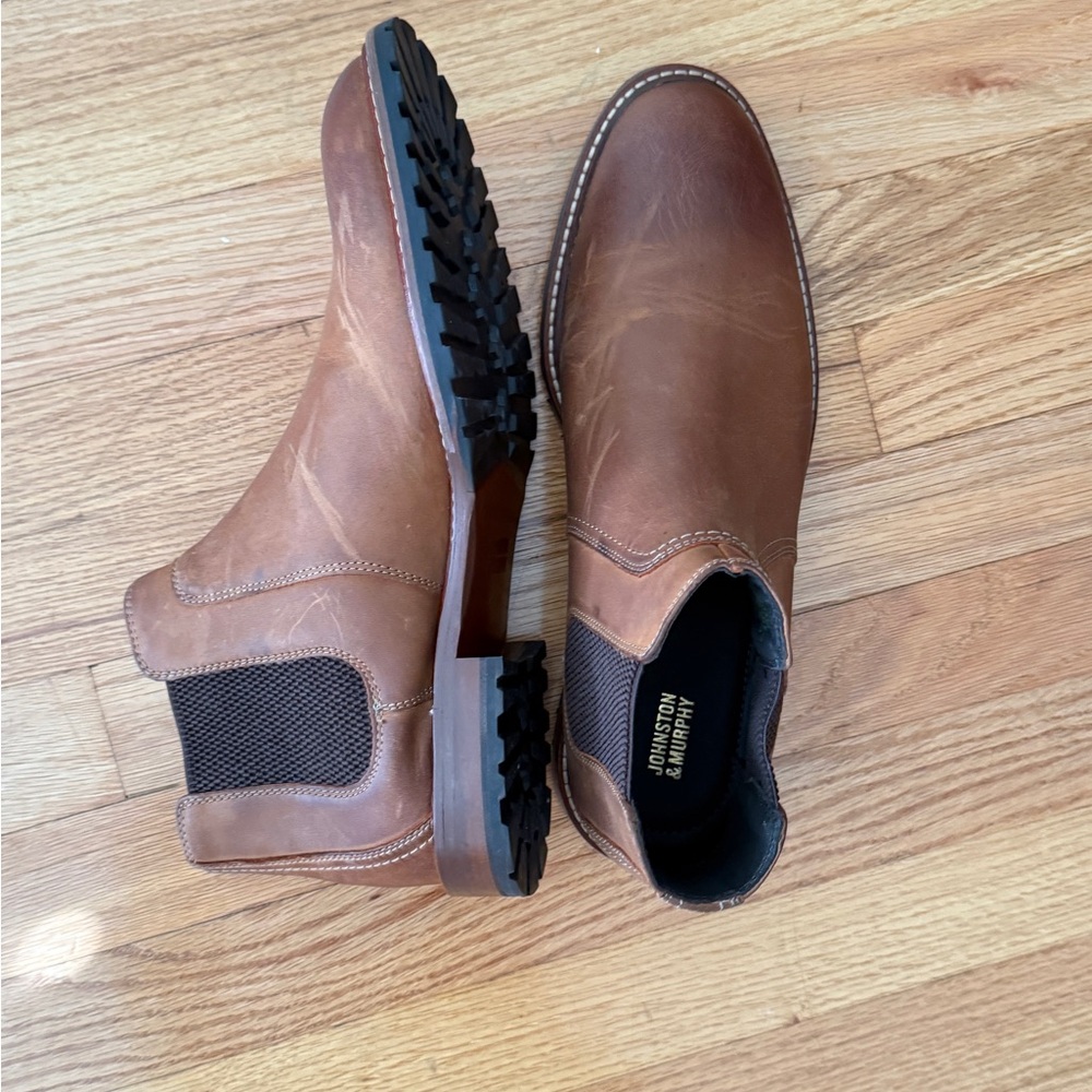 Men’s Johnston & Murphy Hartley Italian Calfskin Chelsea Boot